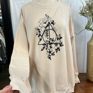 Flower tan crewneck